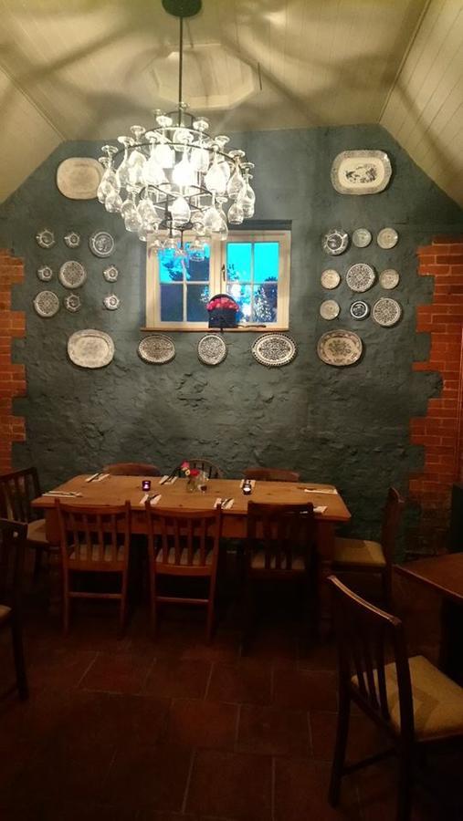 The Three Horseshoes Warham 외부 사진