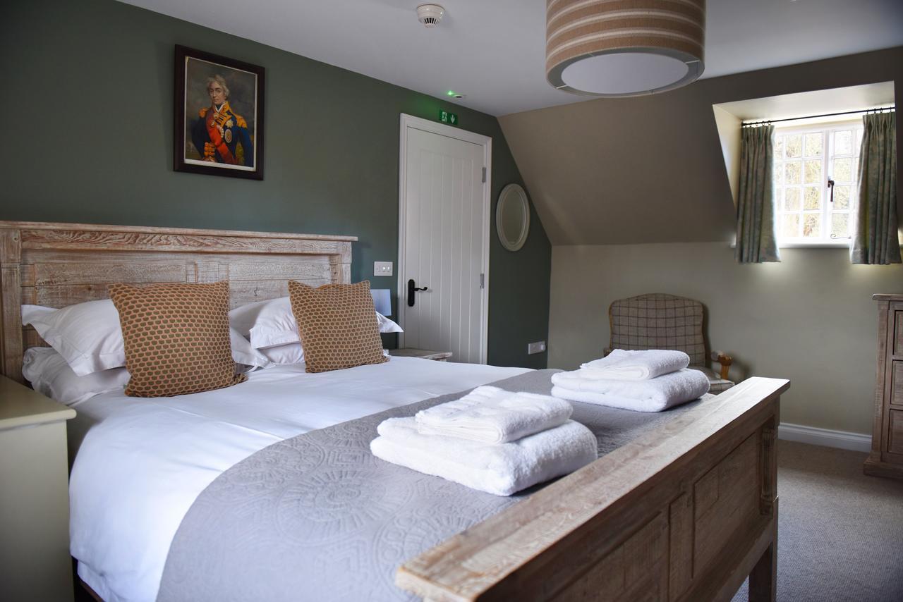 The Three Horseshoes Warham 외부 사진